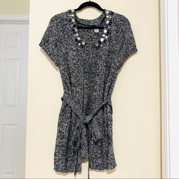 Emma James Sweaters - EMMA JAMES short sleeves sweater- good condition